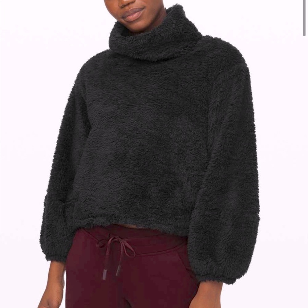 Lululemon Size XS/S • Black Warmth Restore Sherpa Pullover Sweater